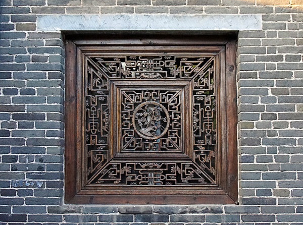 浅谈中国古建筑门窗文化的奥妙