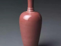 清 桃花釉瓷瓶