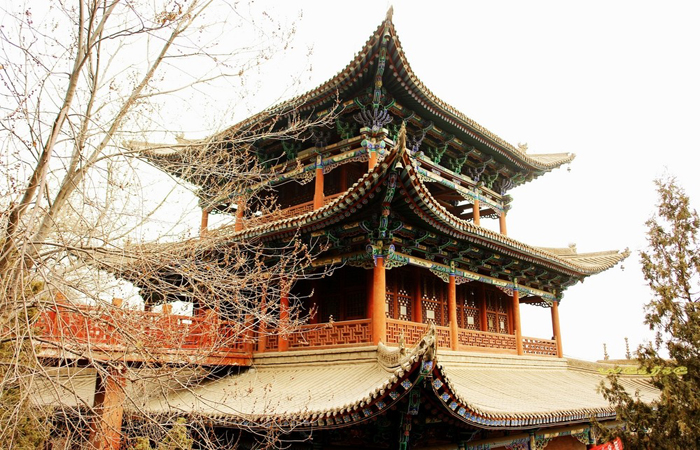 相比西方，中国古建筑为什么遗留得少？
