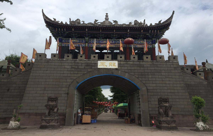 龙凤古镇—感受历史文化的好去处