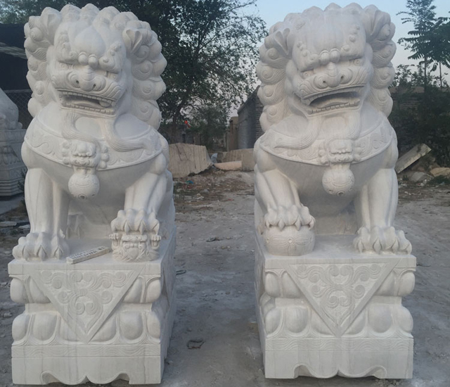 石雕狮子--深圳市中美艺嘉雕塑艺术有限司
