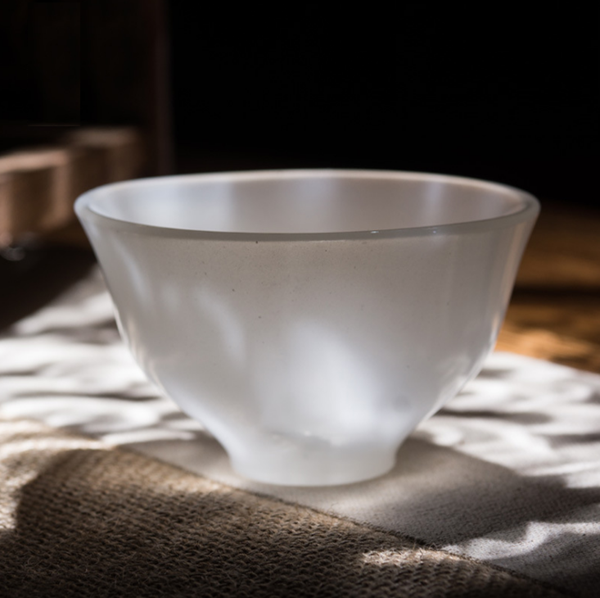 白瓷玉质镶纯银茶杯图3