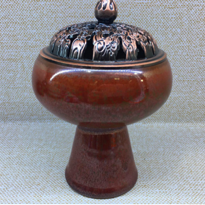 窑变手工香炉 铜盖季红陶瓷薰香炉