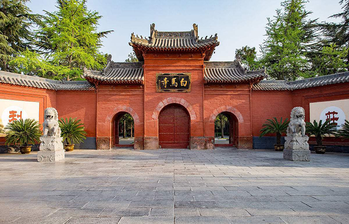 中国十大最灵验的寺庙，河南洛阳白马寺最灵验？