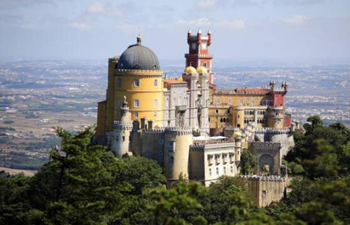 除了足球以外，葡萄牙的历史建筑也值得一看！
