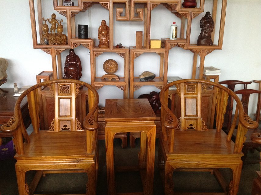 贵州古典家具桌椅套件--安龙县林辉缘根艺厂
