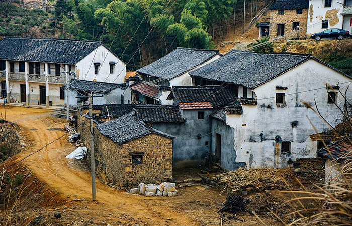 楼庆西：中国人怎能舍弃古村落？