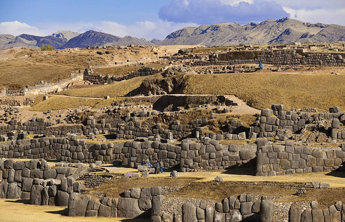 秘鲁大火影响考古遗址 有2000年历史壁画被毁