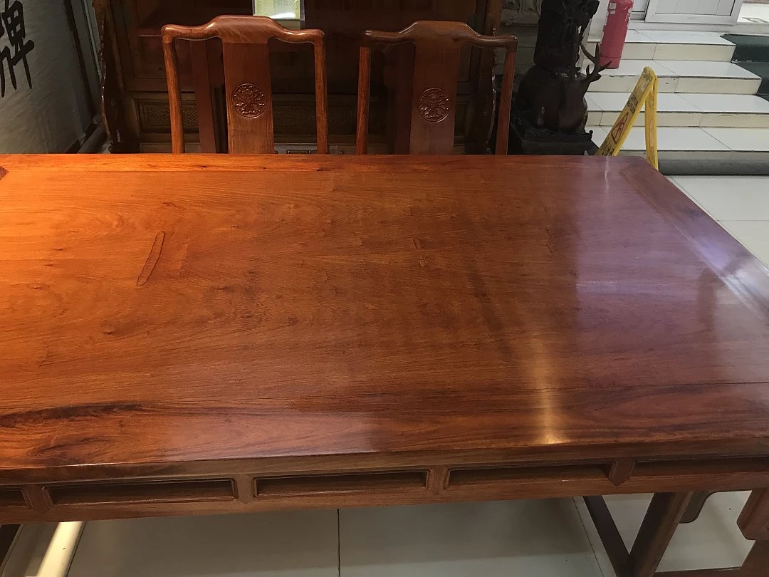 大果紫檀中式实木餐桌七件套图1