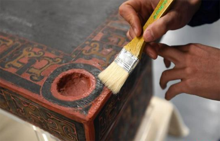 历时近17年！成都修复中国年代最早结构最完整的漆床
