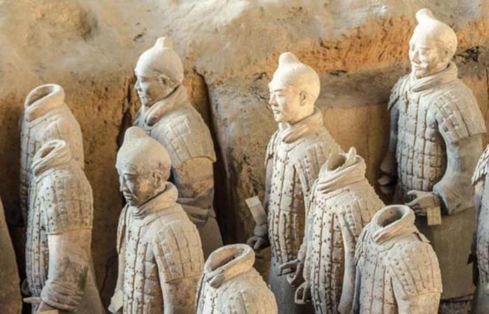 从兵马俑解读中国雕塑艺术