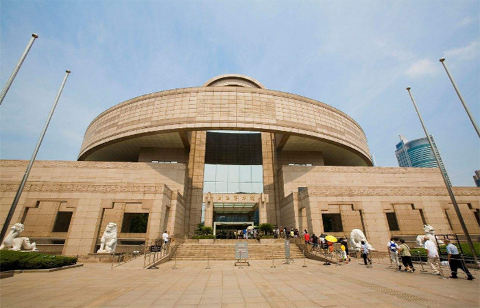 看上海博物馆如何保存100多万件国家宝藏？