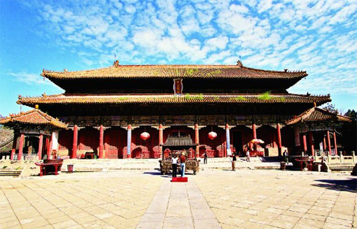 中国建筑文化中东方三大殿是哪些？