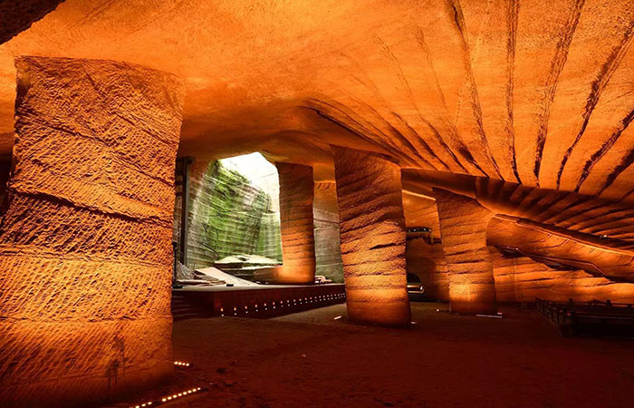 世界第九大奇迹：2200年前地底人造建筑至今成谜