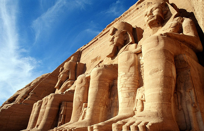 埃及法老王陵墓墙后是否有密室 研究人员揭谜底