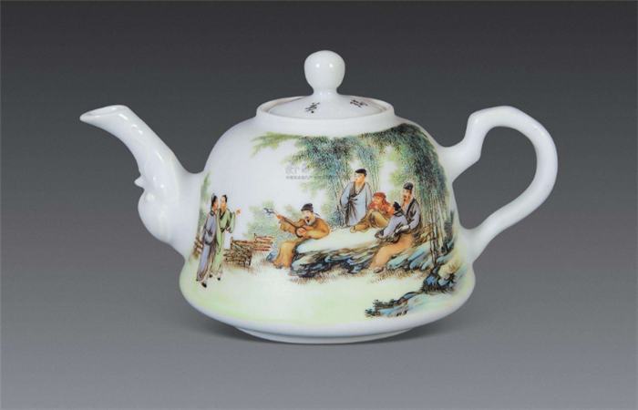 陶瓷美术大师王锡良作品--粉彩竹林七贤茶壶
