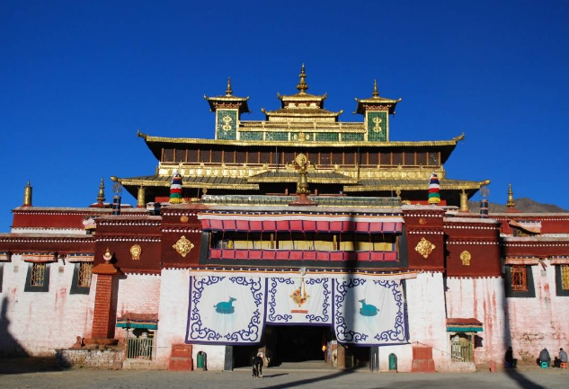 西藏寺院建筑与民居
