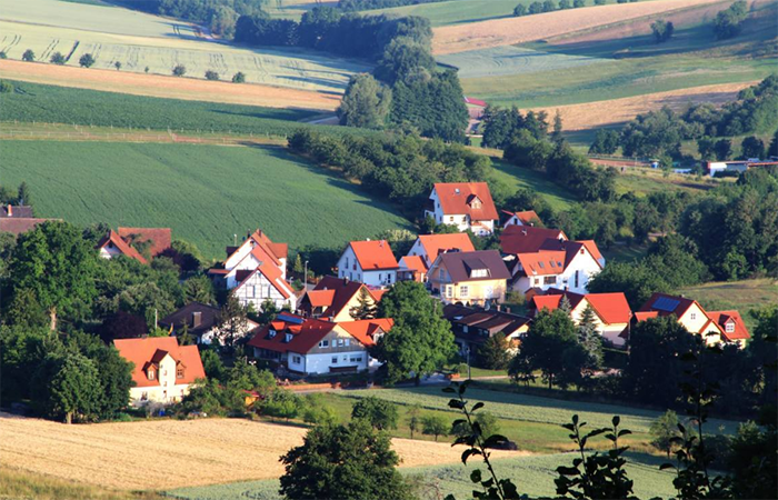 实施乡村振兴战略：德国乡村竞赛计划的启示