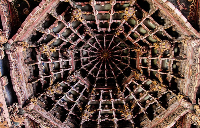 中国古代建筑中藻井结构的历史与文化