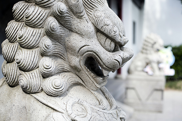 石狮子——中国传统建筑中常用的装饰物-古建中国