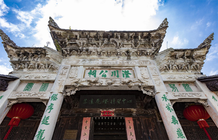 中国古代建筑装饰重点都有哪些地方？