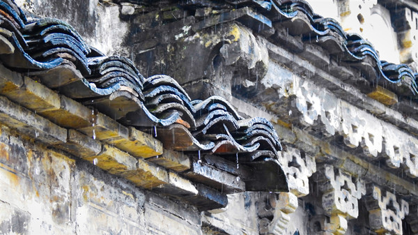 超强台风“利奇马”带来大量雨水 古建筑该如何防止被侵蚀？