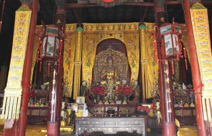 显通寺——五台山最古老的寺院