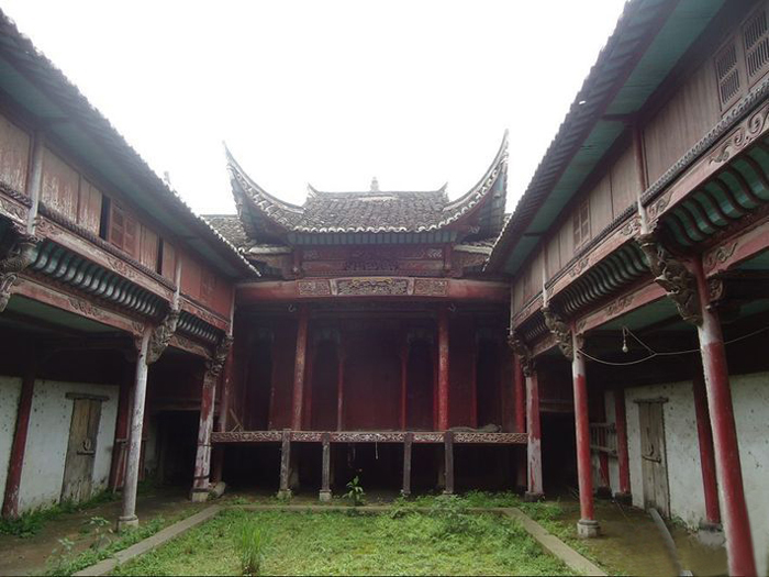 江西东北部地区彭氏古祠堂出售，占地580平米，保存完整图3