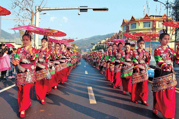 傣族传统节日·花街节