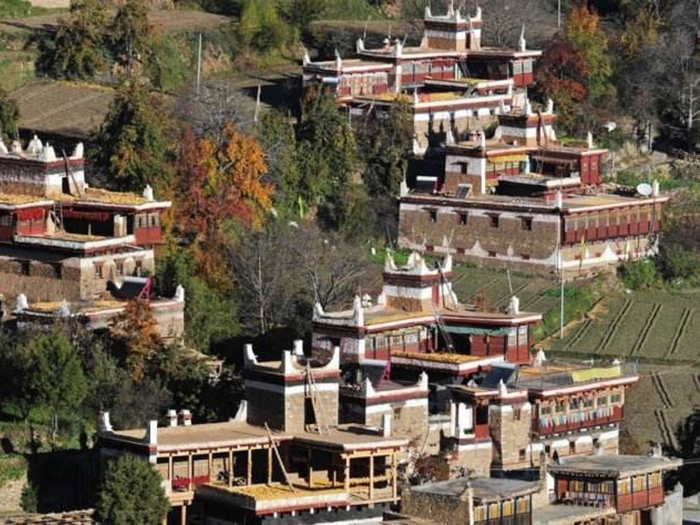 求购：丹巴独特的藏式楼房建筑一甲居藏寨图3
