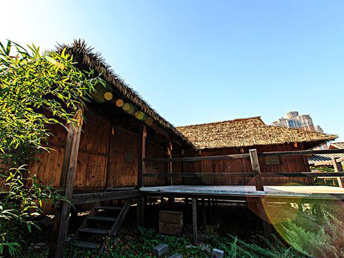 求购：云南拉祜族民居---独特干栏式“木掌楼”图1