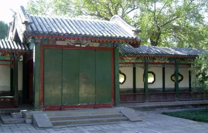中国传统建筑构件——屏门的特点