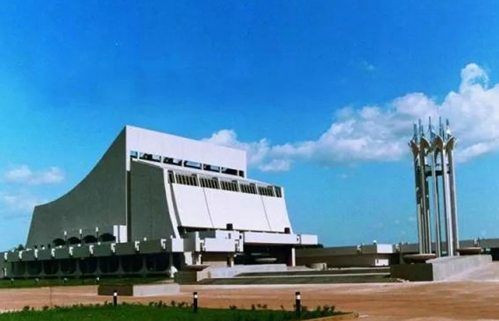 建筑大师程泰宁设计作品-马里共和国议会大厦