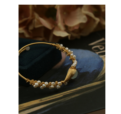 珍珠编织手镯女ins小众设计感轻奢精致复古风高级感手饰开口--网店示范-产品示范