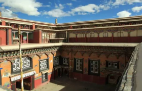 萨迦寺——西藏佛教艺术的第二敦煌