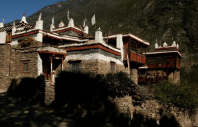 川藏线上的特色民居
