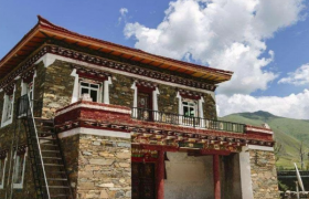 青海藏族民居——碉房与帐房