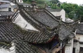 淳安朱氏宗祠：800多年历史，典型的明清徽派建筑风格~